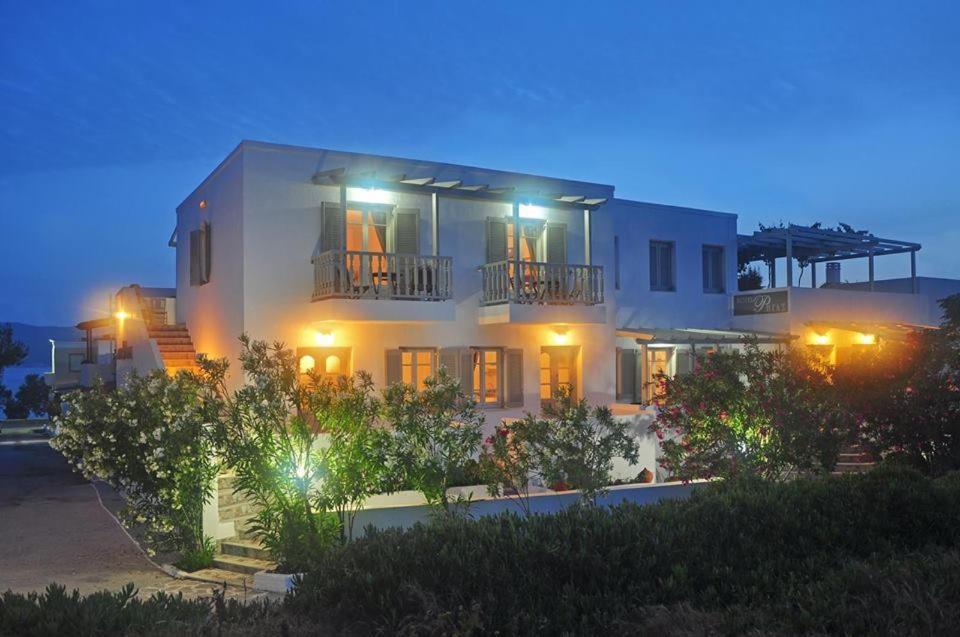 Rigas Adamantas (Milos)